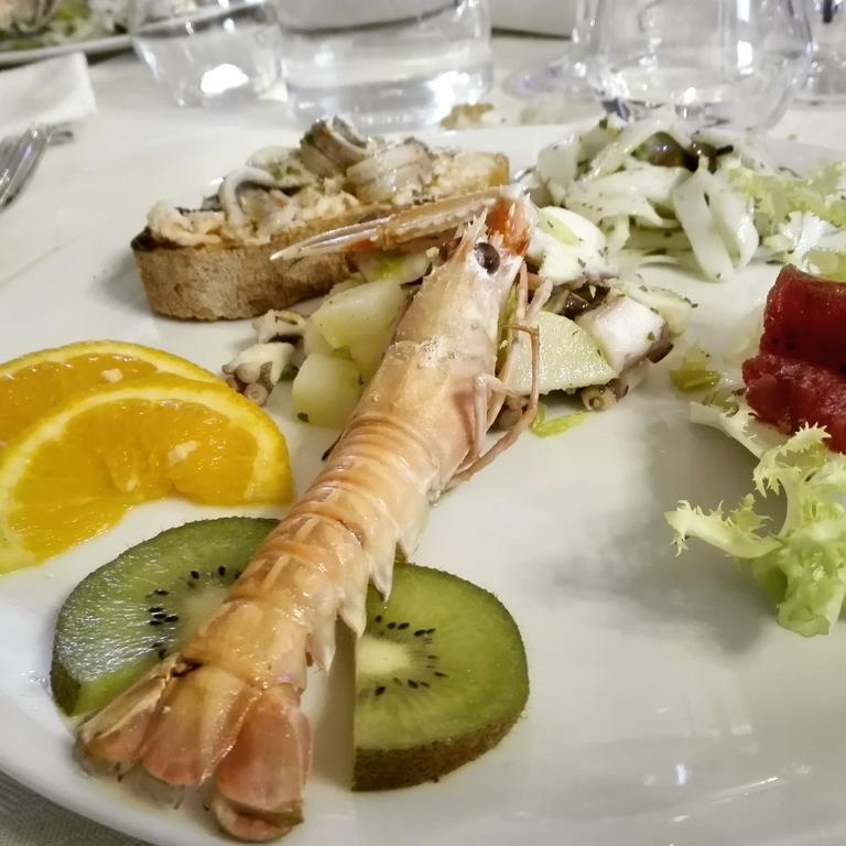 Locanda San Giorgio Termoli Buitenkant foto