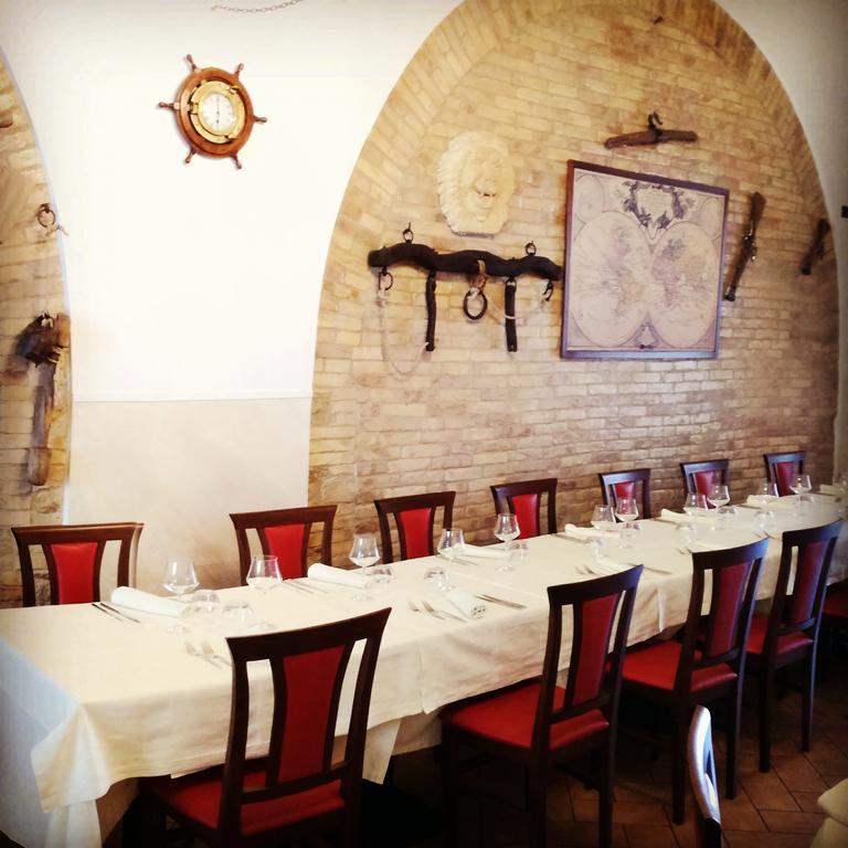 Locanda San Giorgio Termoli Buitenkant foto